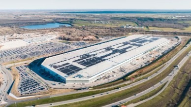 Tesla is working on developing a data center at its headquarters in Austin, Texas, but the project is currently facing delays.